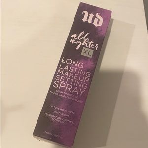 Urban Decay setting spray